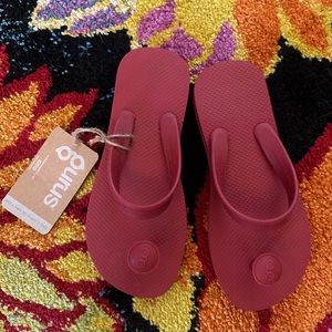 NWT Guru Yoga Sandals
